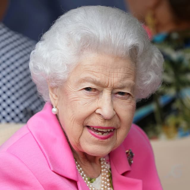 EN DIRECT - Elizabeth II: sa famille à son chevet à Balmoral