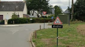 L'entrée du hameau de Bodiel, à Taupont (Morbihan), en août 2022.
