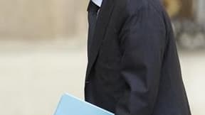 Les citoyens français se trouvant actuellement en Egypte doivent revenir en France dans les meilleurs délais, a déclaré jeudi le porte-parole du gouvernement François Baroin, qui parle de "ferments de guerre civile". /Photo prise le 24 mars 2010/REUTERS/B