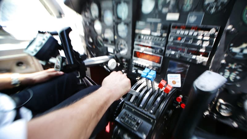 Dans le cockpit d'un avion de tourisme A31 (image d'illustration)