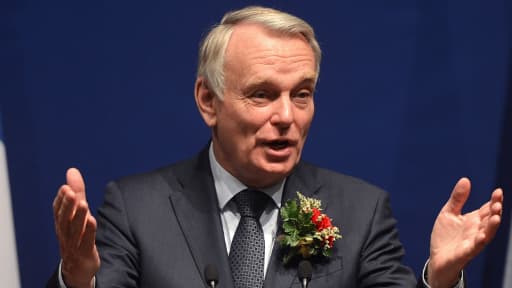 Jean-Marc Ayrault lors d'une visite en Thaïlande, le 5 février dernier.