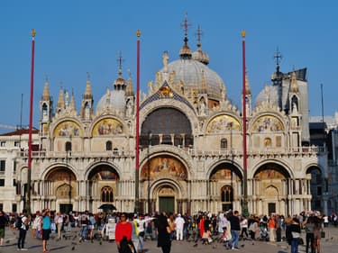 La basilique Saint-Marc à Venise en Italie.