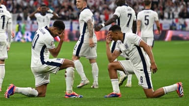 La célébration de Jude Bellingham et Trent Alexander-Arnold lors d'Angleterre-Serbie (1-0, Euro), le 16 juin 2024