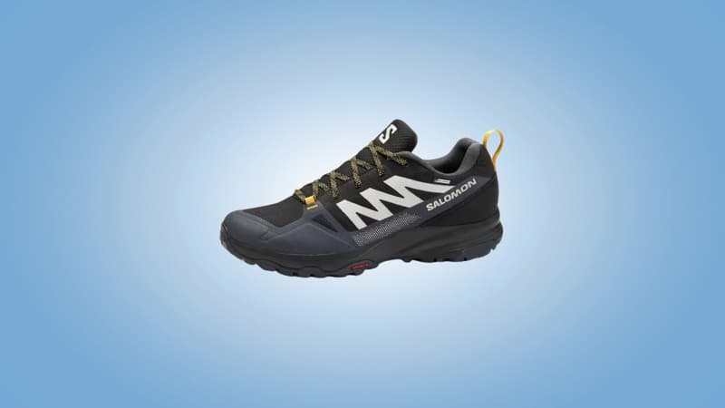 Parcourez les chemins de randonnée avec cette paire de baskets imperméable Salomon remisée de 30 euros