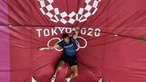 Le perchiste Renaud Lavillenie lors des qualifications des JO de Tokyo, le 31 juillet 2021
