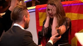 Jana Burčeska, demandé en mariage par son compagnon en plein direct de l'Eurovision.