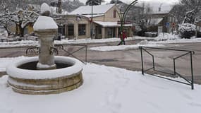 Plusieurs milliers de foyers étaient privés d’électricité ce mercredi en Provence-Alpres-Côté d'Azur à la suite des importantes chutes de neige tombées dans la nuit.