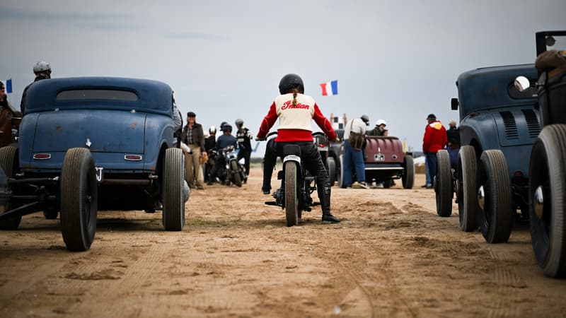 Des participants de la 5e édition de la Normandy Beach Race, à Ouistreham, le 20 septembre 2025