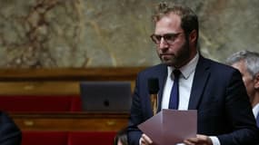Le député Renaissance Antoine Armand dans l'hémicycle de l'Assemblée nationale, le 24 octobre 2023.