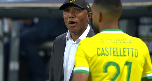 Antoine Kombouaré chambreur lors du Trophée des champions, le 31 juillet 2022 Antoine Kombouaré chambreur lors du Trophée des champions, le 31 juillet 2022