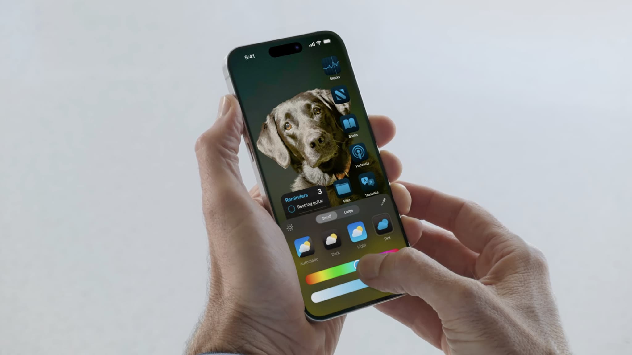 iOS 18 sur iPhone (illustration) iOS 18 sur iPhone (illustration)