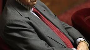 L'ancien ministre de l'Intérieur Charles Pasqua, relaxé le 29 avril dans l'affaire des ventes d'armes à l'Angola, a l'intention de poursuivre des magistrats et des élus qui l'ont mis en cause. Le sénateur des Hauts-de-Seine, âgé de 84 ans, déclare aussi d