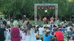 Un concert au Cooksound Festival à Forcalquier (Alpes-de-Haute-Provence).