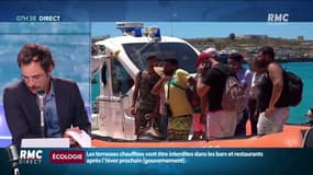 Des migrants passent deux jours à dériver sur une embarcation de fortune en Méditerranée