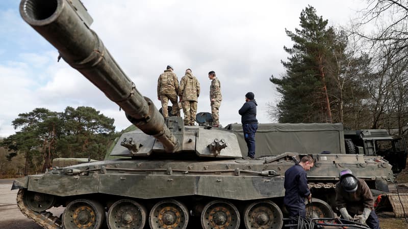 Guerre en Ukraine: les premiers chars britanniques Challenger ont été livrés à Kiev