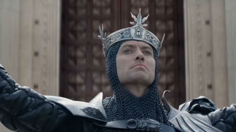 Jude Law à l'affiche du "Roi Arthur" de Guy Ritchie, en salles le 17 mai 2017
