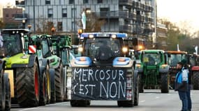 Manifestation d'agriculteurs de la FNSEA et de la Coordination rurale contre l'accord de libre-échange UE-Mercosur, le 18 novembre 2024 à Strasbourg, dans le Bas-Rhin