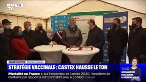 Stratégie vaccinale: Jean Castex dénonce "des polémiques inutiles" aux côtés de Laurent Wauquiez