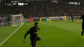 Ligue Europa : la célébration complètement manquée de Luka Jovic face à Chelsea