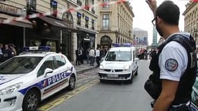 Le braquage a eu lieu rue de la Paix, à Paris.