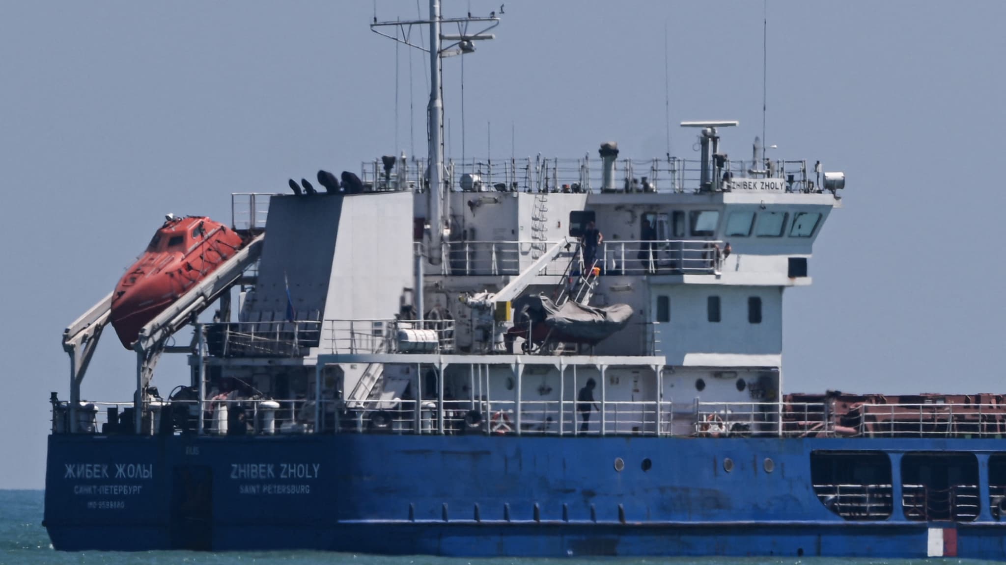 EN DIRECT - Ukraine: un cargo russe, accusé par Kiev de transporter du blé volé, quitte les côtes turques