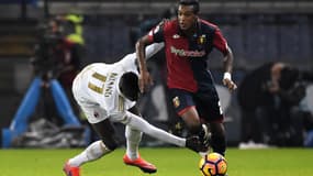 A l'image de M'Baye Niang devant Andrade Edenilson, les Milanais ont été surclassés à Gênes (3-0).
