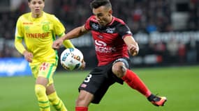 Après avoir séduit à Guingamp, le latéral gauche de Benfica Fernando Marçal devrait retrouver la Ligue 1 avec l'OL.