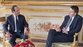 François Hollande et Matteo Renzi avant leur entretien, samedi, au Palais de l'Elysée.