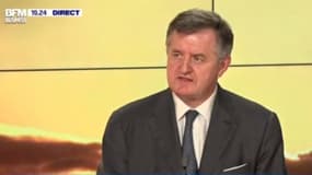 "Il est urgentissime d'autoriser les aéroports à pratiquer des tests sur tous les passagers au départ"