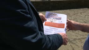 Max Allies, président de la fédération de chasse de l'Hérault, tient un manifeste pour la chasse, le 17 mai 2025 à Castanet-Le-Haut. 