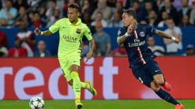 Neymar prend le meilleur sur Marquinhos