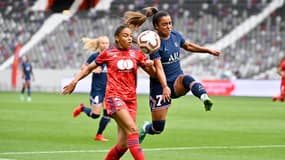 Sakina Karchaoui contre Delphine Cascarino lors d'un match amical début de saison