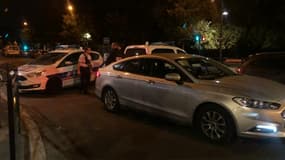 Policiers à Saint-Denis. 