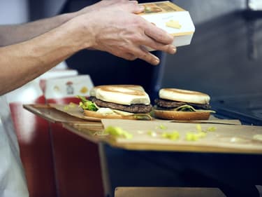 Les chaînes de fast-food exhortées à trier leurs déchets 