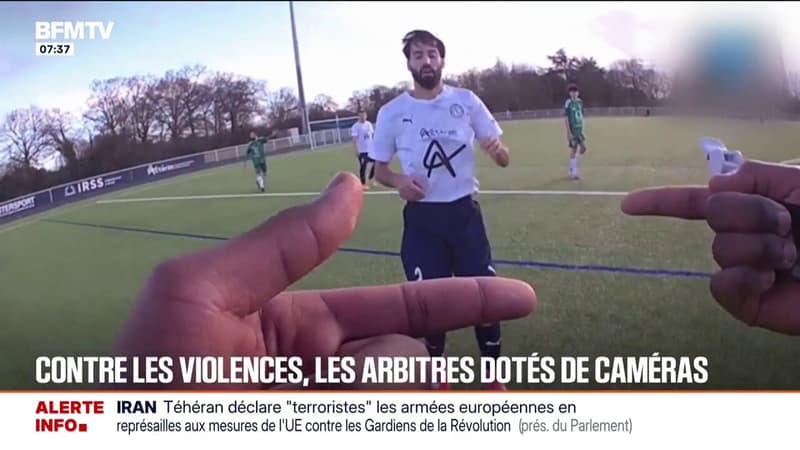 Pour lutter contre les violences sur le terrain, des arbitres sont maintenant dotés de caméras embarquées