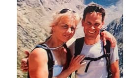 Pavla Mareckova, 47 ans, et Marek Papousek, 45 ans, sont tous les deux recherchés par les gendarmes qui ont lancé un appel à témoins.