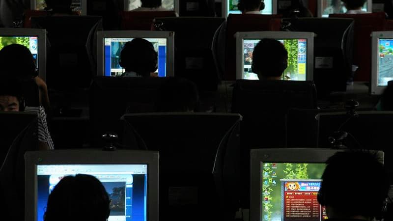 Hadopi, la Haute autorité chargée de lutter contre le téléchargement illégal, a défendu mercredi son bilan, en mettant notamment l'accent sur l'encouragement du développement de l'offre légale. /Photo d'archives/REUTERS