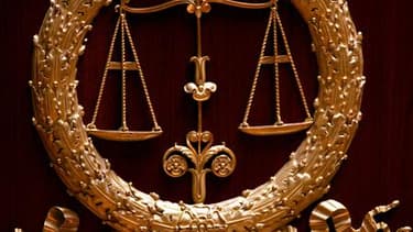 Un ancien psychiatre nantais a été condamné vendredi à huit ans de prison paar la cour d'assises de Loire-Atlantique pour avoir violé trois de ses patientes sous prétexte de thérapies "atypiques" entre 1998 et 2000. /Photo d'archives/REUTERS