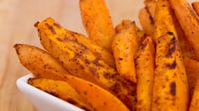 Le géant américain du fast-food va remplacer ses potatoes par des frites de betteraves, carottes, panais. (photo d'illustration).