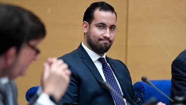 L'ancien garde du corps du président de la République estime que sa sortie au théâtre n'a pas été correctement organisée