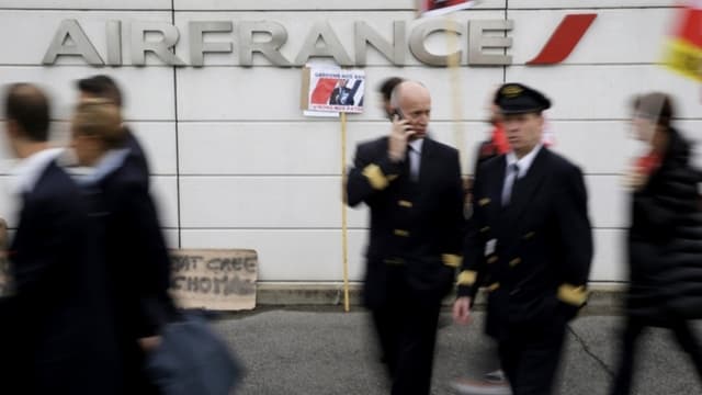 L'appel à la grève de ce vendredi 23 mars implique toutes les catégories de salariés d'Air France: pilotes, hôtesses, stewards et personnel au sol.