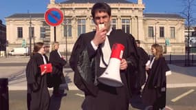 Les avocats du barreau du Havre dénoncent en chanson la réforme de la carte judiciaire 