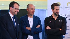 Florian Rousseau (au centre) en avril 2022