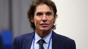 Le juriste franco-israélien Arno Klarsfeld participe à une conférence sur l'antisémitisme à Jérusalem le 27 mars 2025.