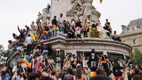 La Marche des fiertés parisienne s'est élancée de Pantin à Paris ce samedi après-midi.