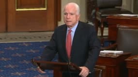 Le sénateur américain John McCain.
