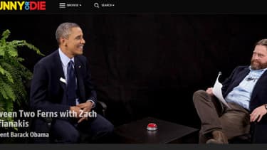 Le président Barack Obama, reçu dans l'émission parodique en ligne "Funny or die" par Zack Galifianakis.