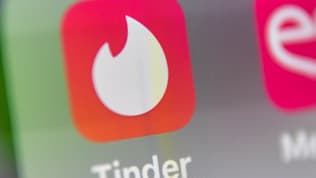 A l'origine de l'application, qui est encore en version test, des anciens employés de Tinder, qui préfèrent rester anonymes.