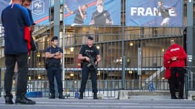 Gros dispositif de sécurité au Stade de France pour France-Turquie