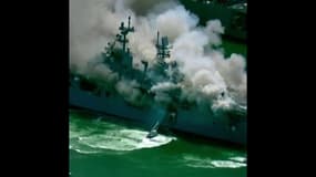 Un navire militaire prend feu en Californie, faisant plus de 20 blessés
